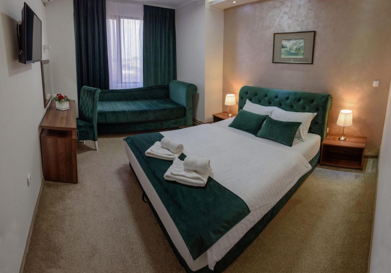 Inex Grande Lux Hotel Неготин Екстериор снимка